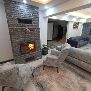 Kayahan Göcek